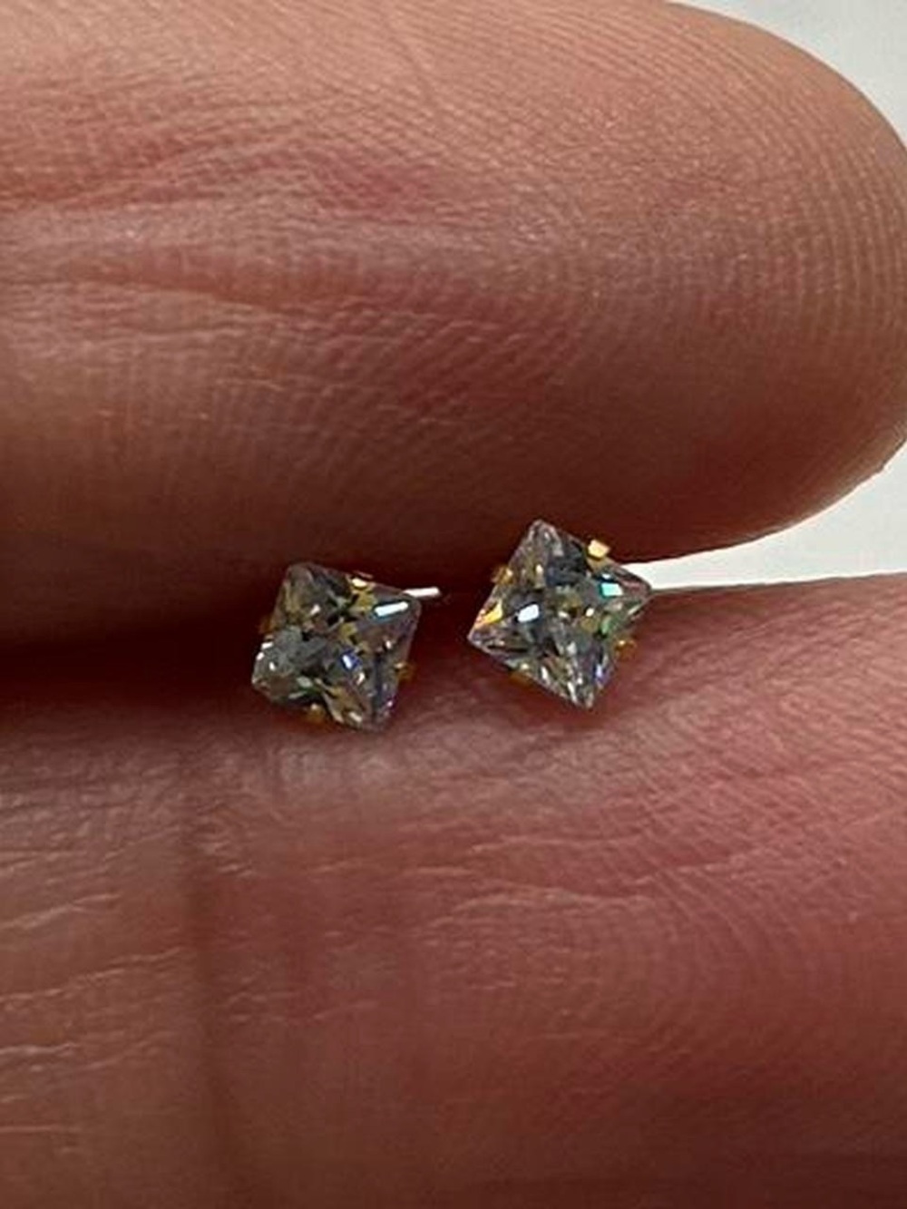 Classic Clear Princess-Cut Stud Earrings - Unbranded